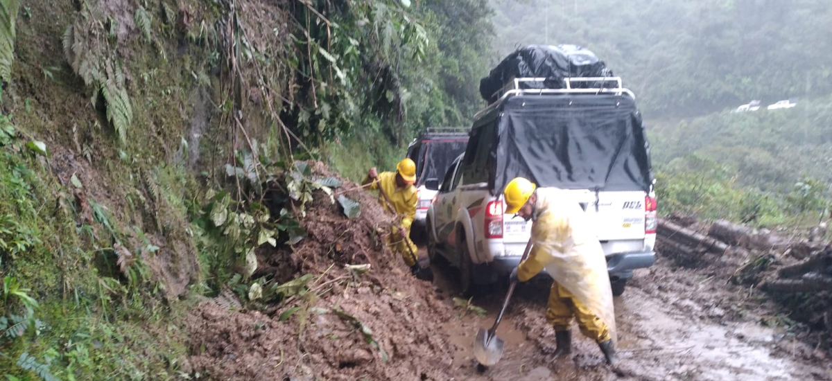 Equipo del Invías trabaja en la reapertura de la vía Pasto – Mocoa, kilómetro 94