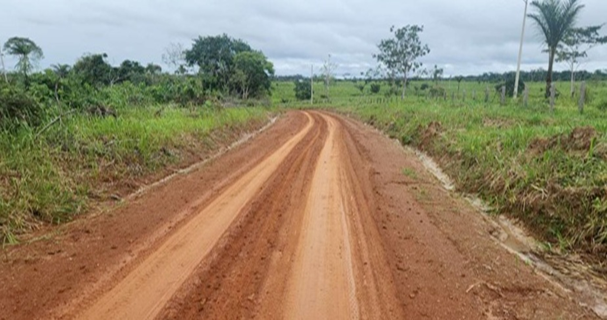En Guaviare, finalizaron los primeros convenios de Caminos Comunitarios de la Paz Total
