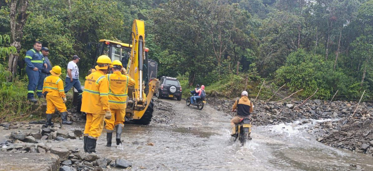 Invías desplaza especialistas y maquinaria para atención de la emergencia en el puente Remolina 2, en Norte de Santander