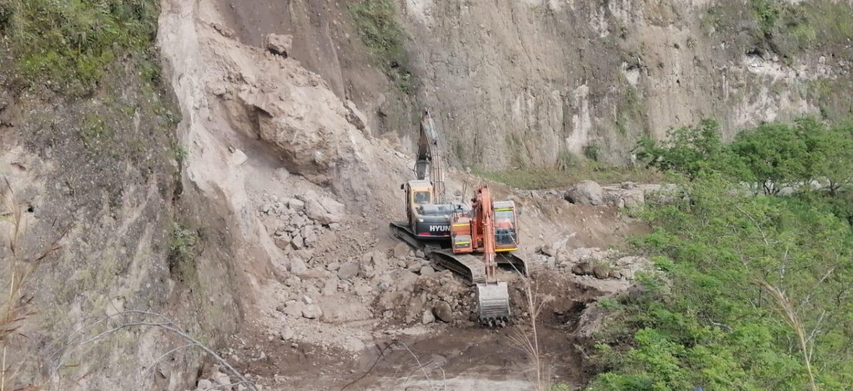 Ministerio de Transporte e Invías refuerzan atención en vía Pasto – Mojarras para restablecer el tránsito
