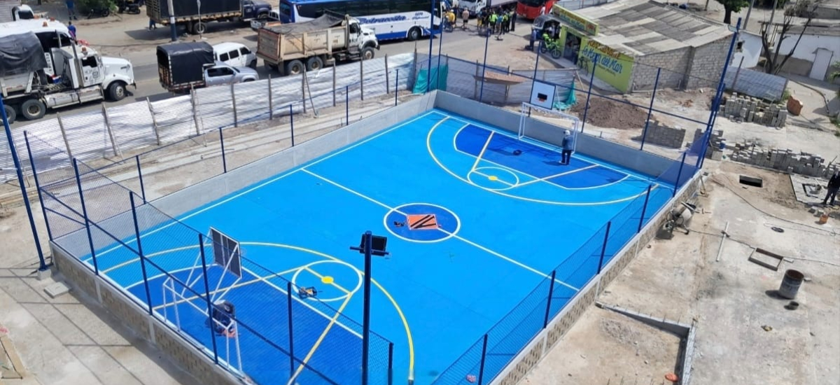 Invías entrega 166 metros de placa huella y realiza mejoramiento de escuela rural en Alvarado, Tolima