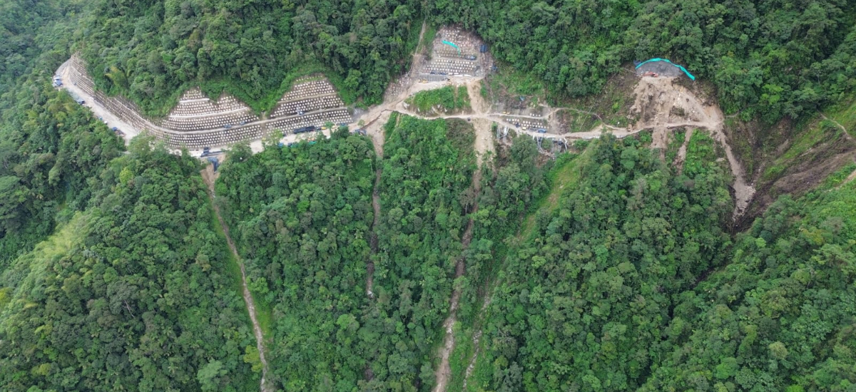 Con un 30 % de ejecución avanzan las obras de la variante San Francisco - Mocoa