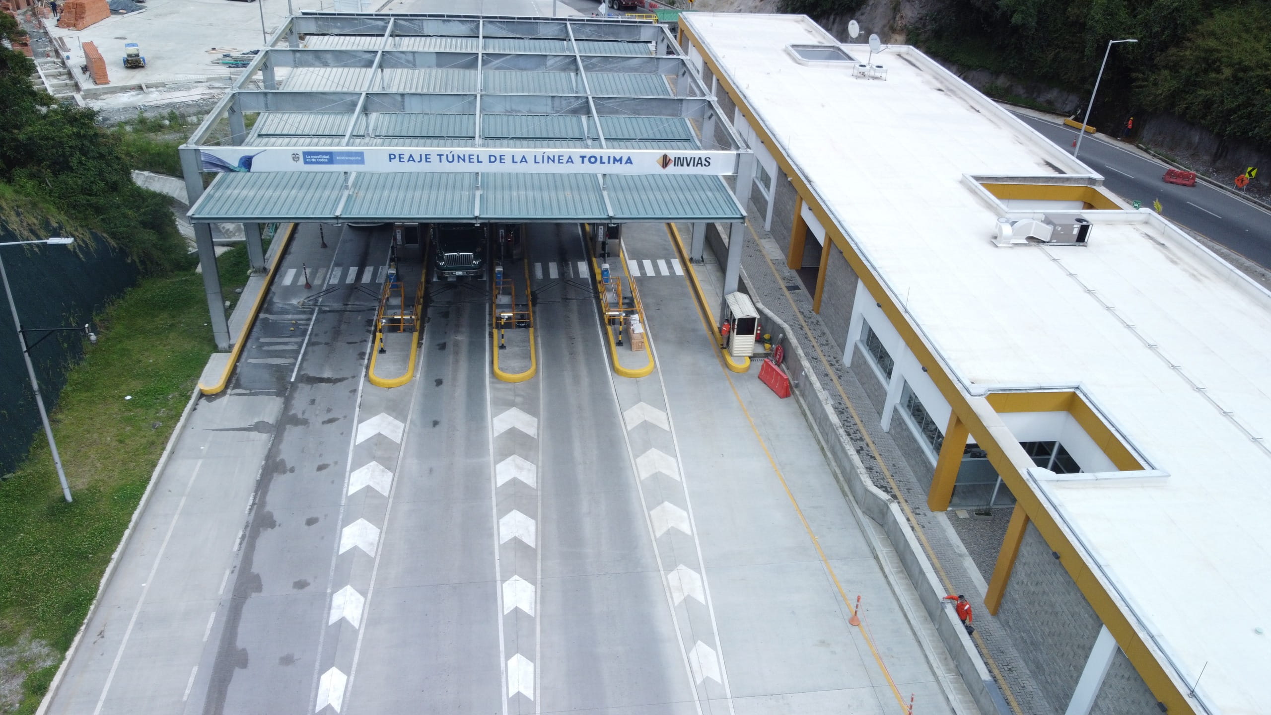 Invías actualiza tarifas de las estaciones de peaje para el año 2026