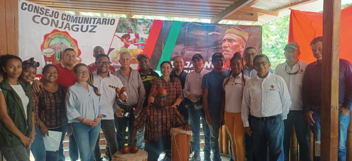 Comunidades afro e Invías protocolizan acuerdos para avances de obras del puente sobre el río Caquetá