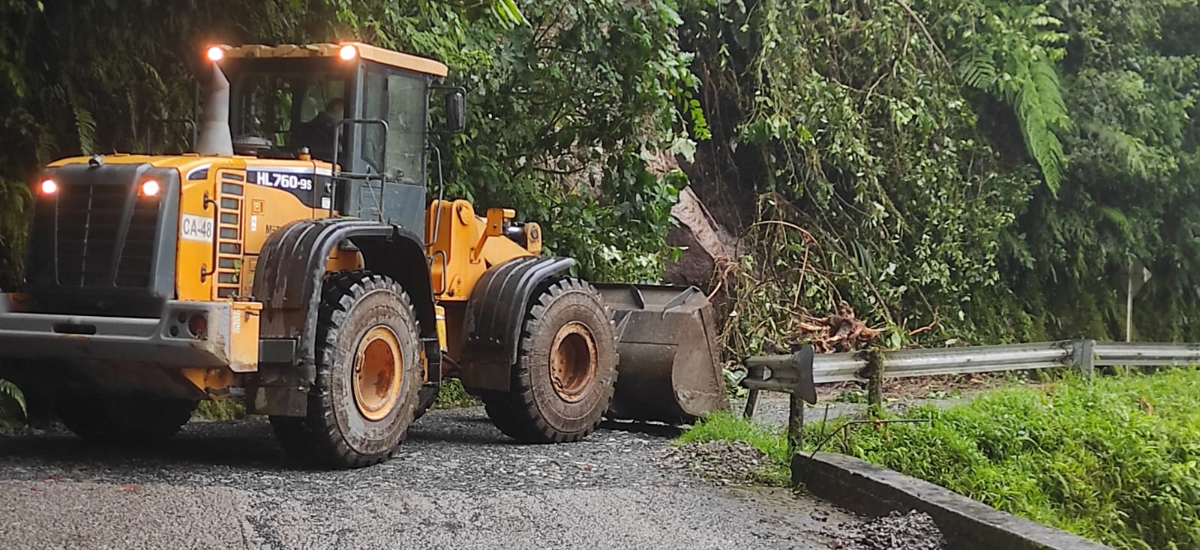 Invías atiende afectaciones por lluvias en la vía Pasto – Mocoa, en Putumayo