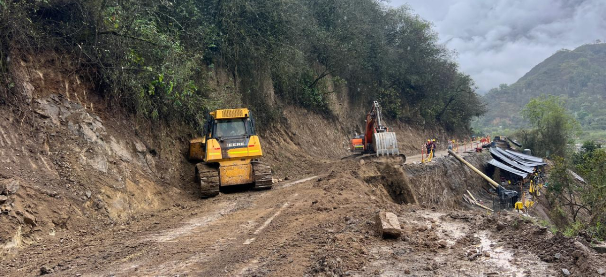 Invías atiende caída de banca el km 23 de la vía La Lejía – Saravena, Norte de Santander