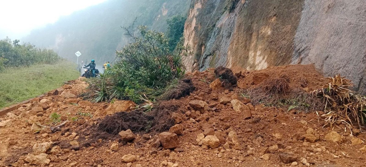 Invías trabaja en remoción de material en la vía Túquerres – Pedregal, Nariño