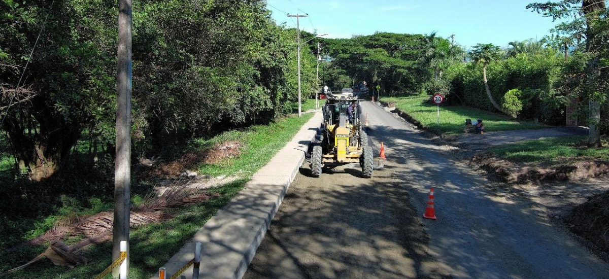 Vías del Samán avanza en un 89% con obras de mejoramiento en el corredor Ansermanuevo - Cartago
