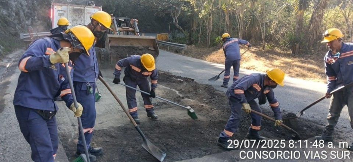 Invías intensifica labores de mantenimiento en la vía Pasto- Cano - Mojarras
