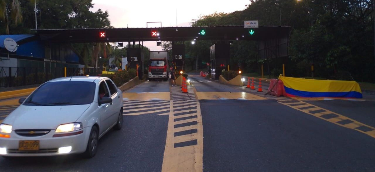 Invías rechaza vías de hecho en peaje de Puerto Triunfo y reafirma avance de licitación pública para intervenir el corredor