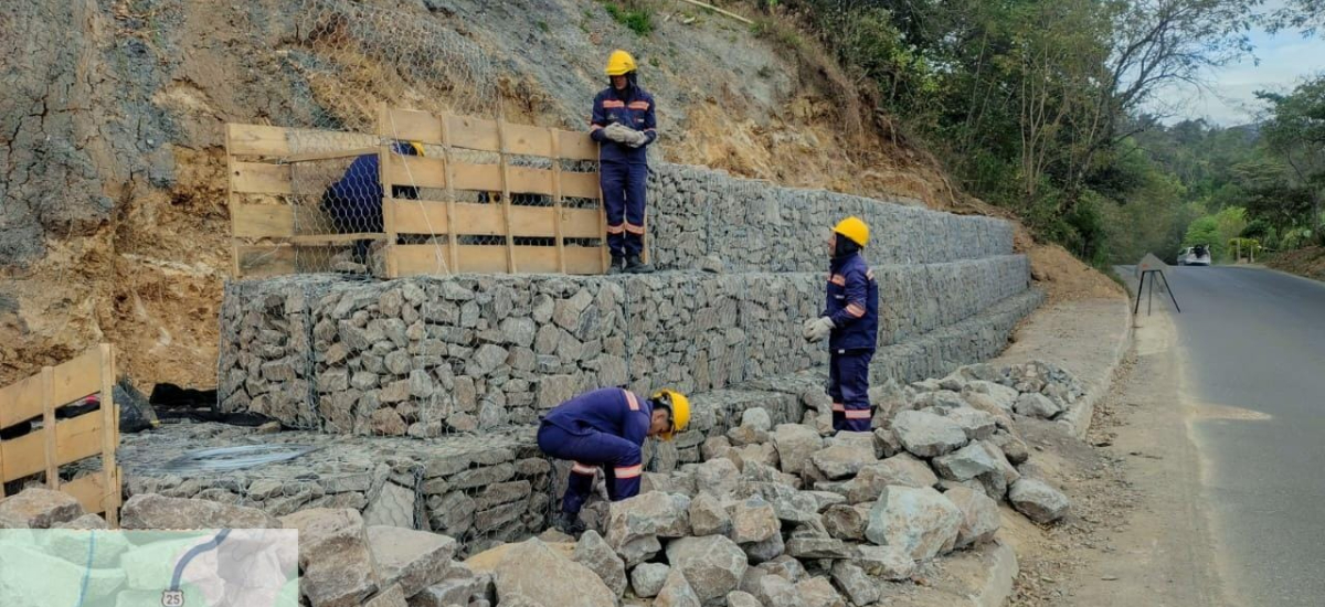Avanzan trabajos de mantenimiento en tres frentes de la vía Panamericana en Nariño
