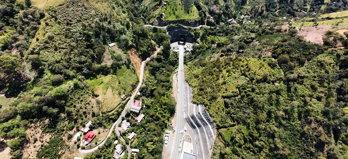 Invías realiza visita técnica en el Túnel Guillermo Gaviria Echeverri, Antioquia.