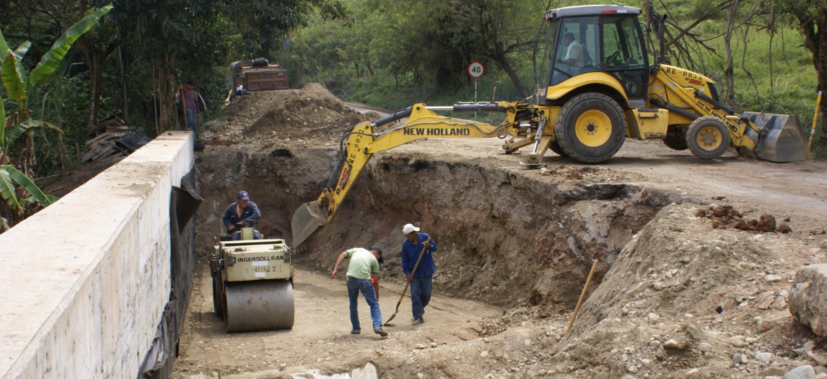 Ampliación de cierre temporal intermitente en la vía Cauyá – La Felisa, Caldas