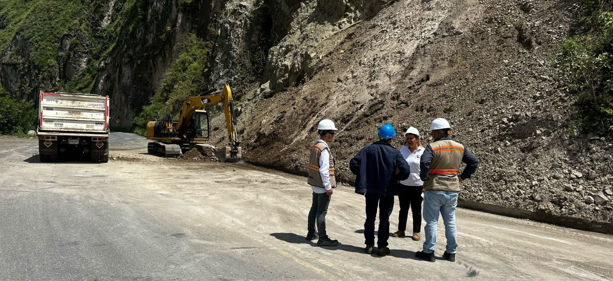  En 10 días de trabajo continuo, Invías ha removido 11.000 m3 de material caído de la vía Pasto – Mojarras