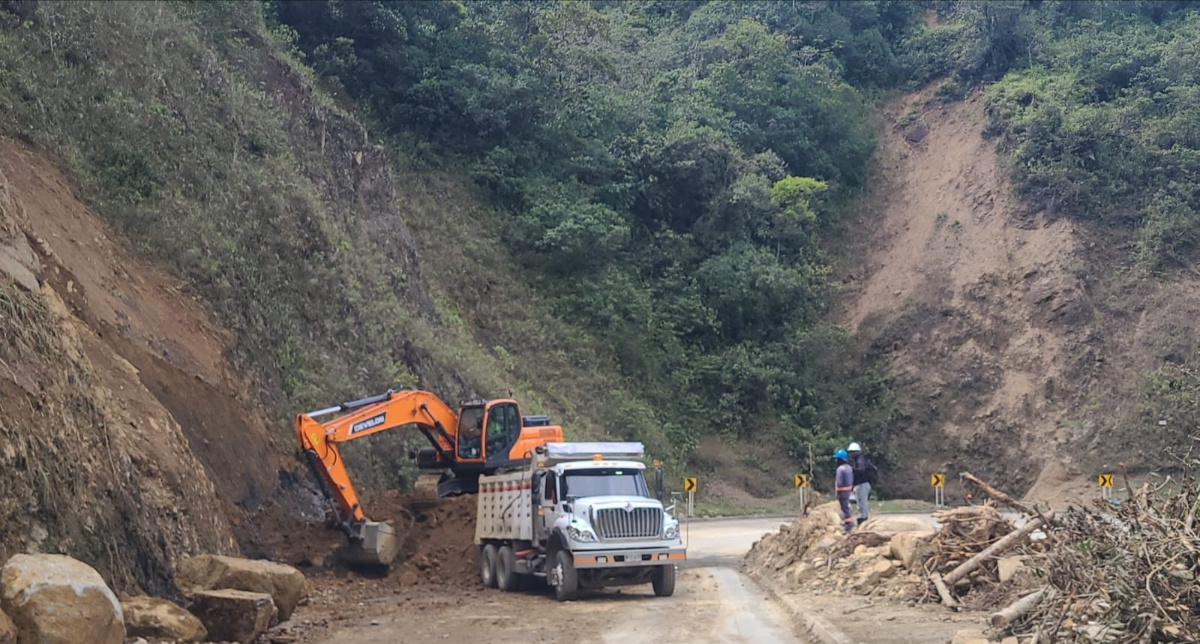 Cumpliendo el compromiso del presidente Gustavo Petro con el Chocó, Invías adjudicó contratos de obra e interventoría para corredores viales por $355.296 millones