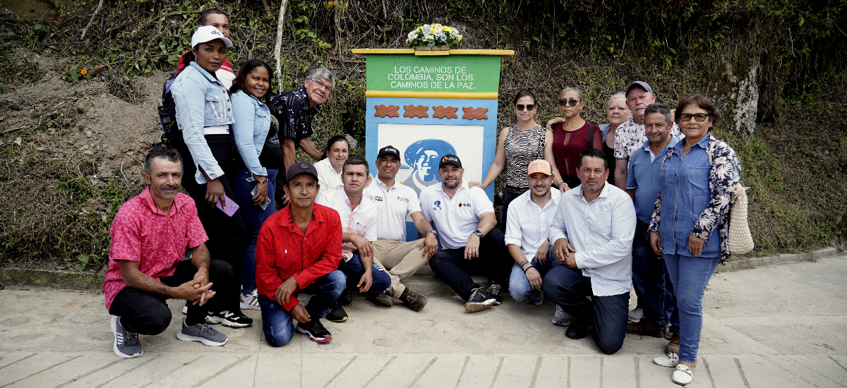 En Antioquia, el Gobierno del Cambio entregó 41 obras del programa Caminos Comunitarios de la Paz Total