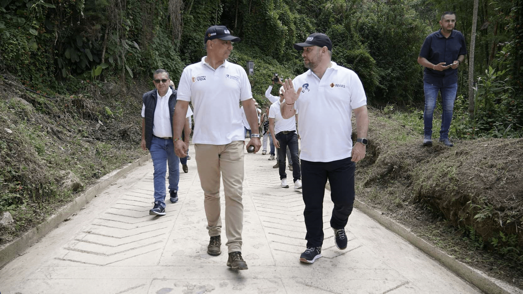 En Antioquia, el Gobierno del Cambio entregó 41 obras del programa Caminos Comunitarios de la Paz Total