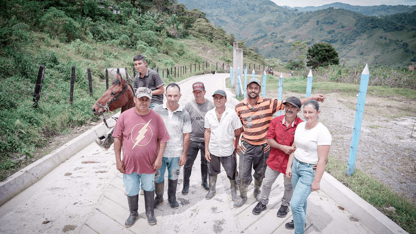 En Antioquia, el Gobierno del Cambio entregó 41 obras del programa Caminos Comunitarios de la Paz Total