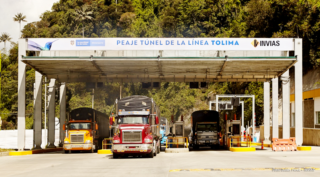 Fotografía del peaje del túnel de La Línea sector Tolima.