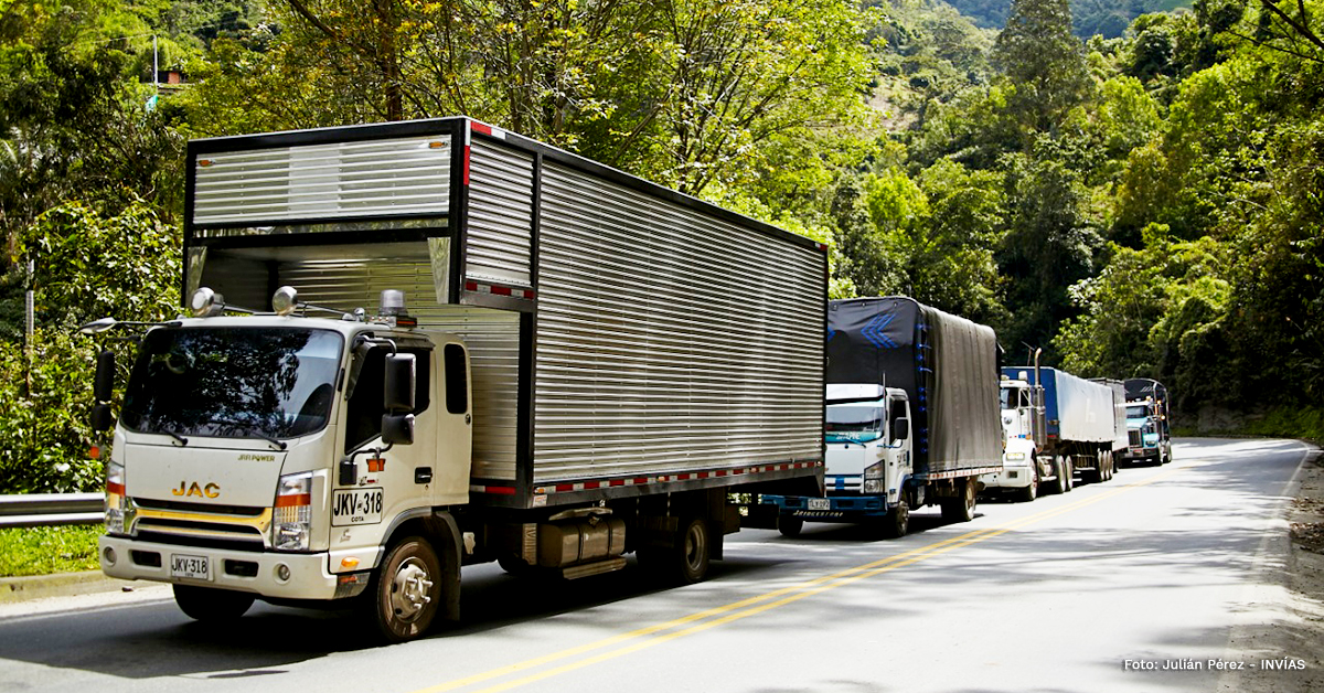 Fotografía de la transitabilidad en el corredor Calarcá - Cajamarca. Fotografía: Julián Pérez - INVÍAS.