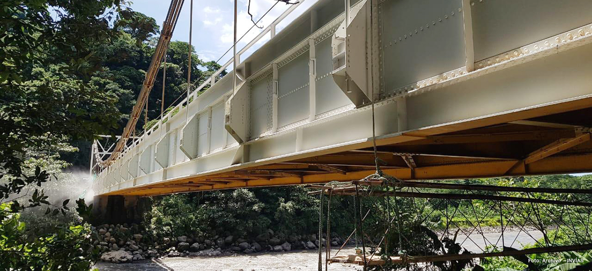 Fotografía del puente sobre el río Cravo Sur en el departamento de Casanare.