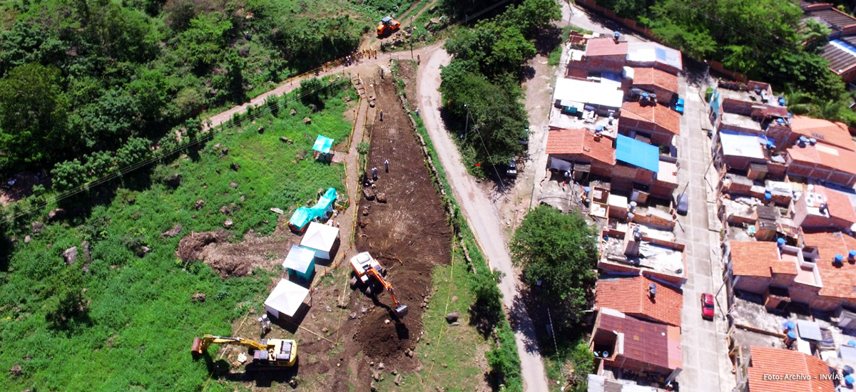 Fotografía aérea de la zona de construcción de la variante San Gil.