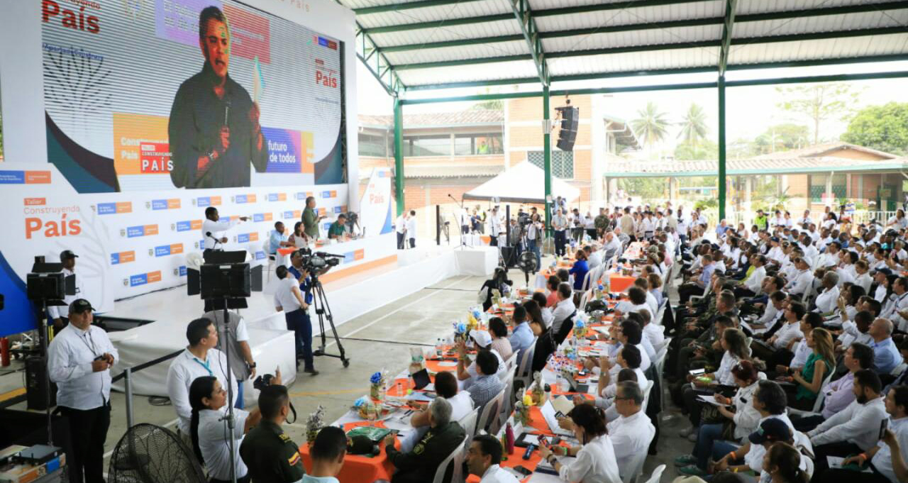 Fotografía intervención del Presidente Iván Duque durante el taller construyendo país.