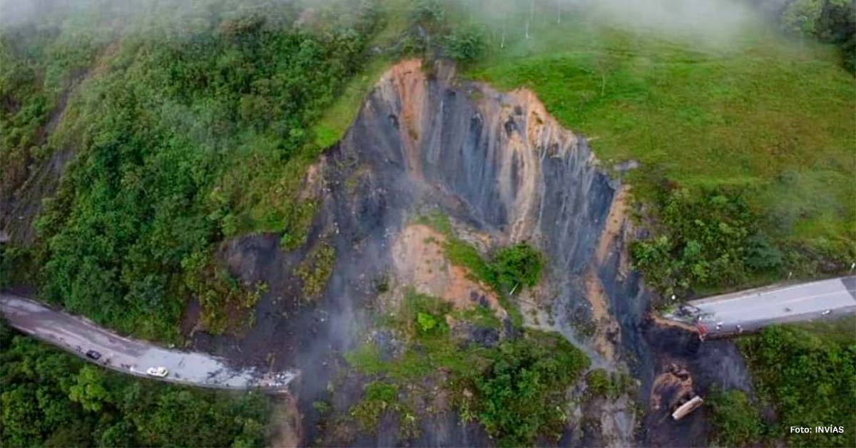 Fotografía aérea de la emergencia de la vía Sogamoso - Aguazul en Casanare.