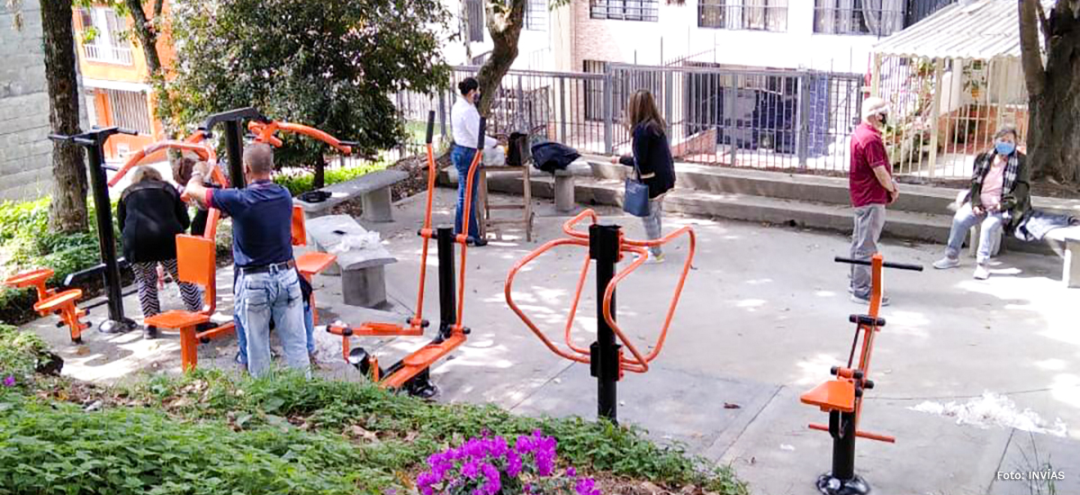 Fotografía de parque recreacional construido con recursos de obras en Manizales.