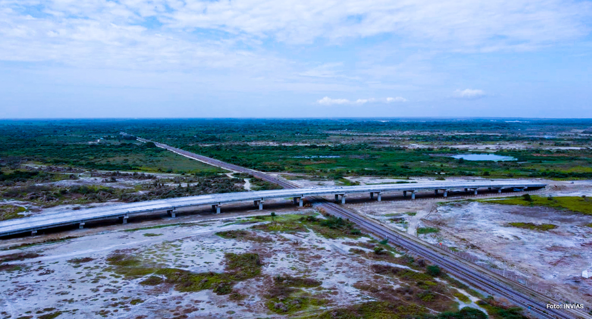 Fotografía aérea de la vía variante Ciénaga - Barranquilla.