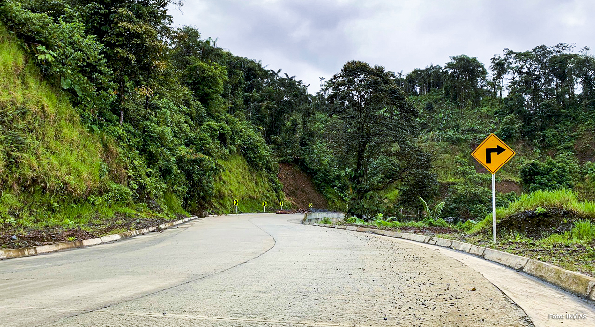 Fotografía de la vía Quibdó - Medellín.