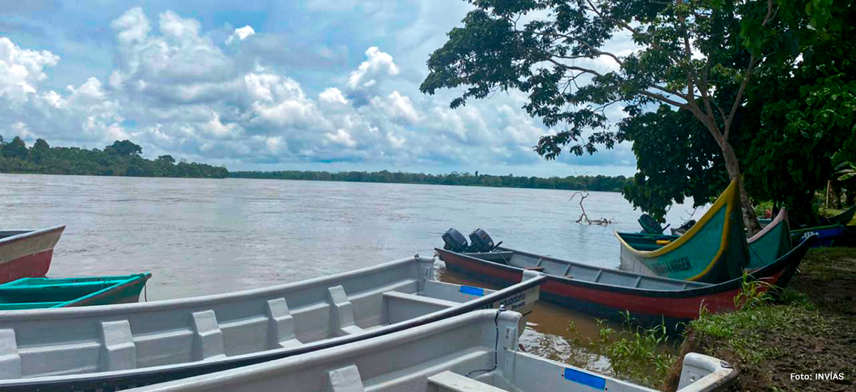 Fotografía de cuerpo fluvial en el marco del proyecto de dragado de profundización del canal de acceso del puerto de Tumaco, Nariño.