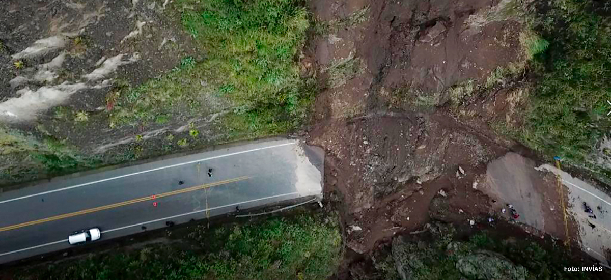 Fotografía aérea del estado de la vía Pasto - Mojarras.
