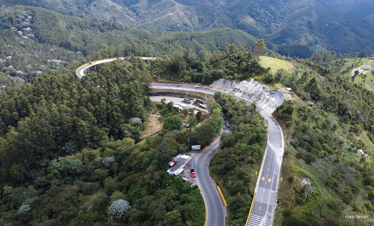 Fotografía de tramo del Cruce de la Cordillera Central.