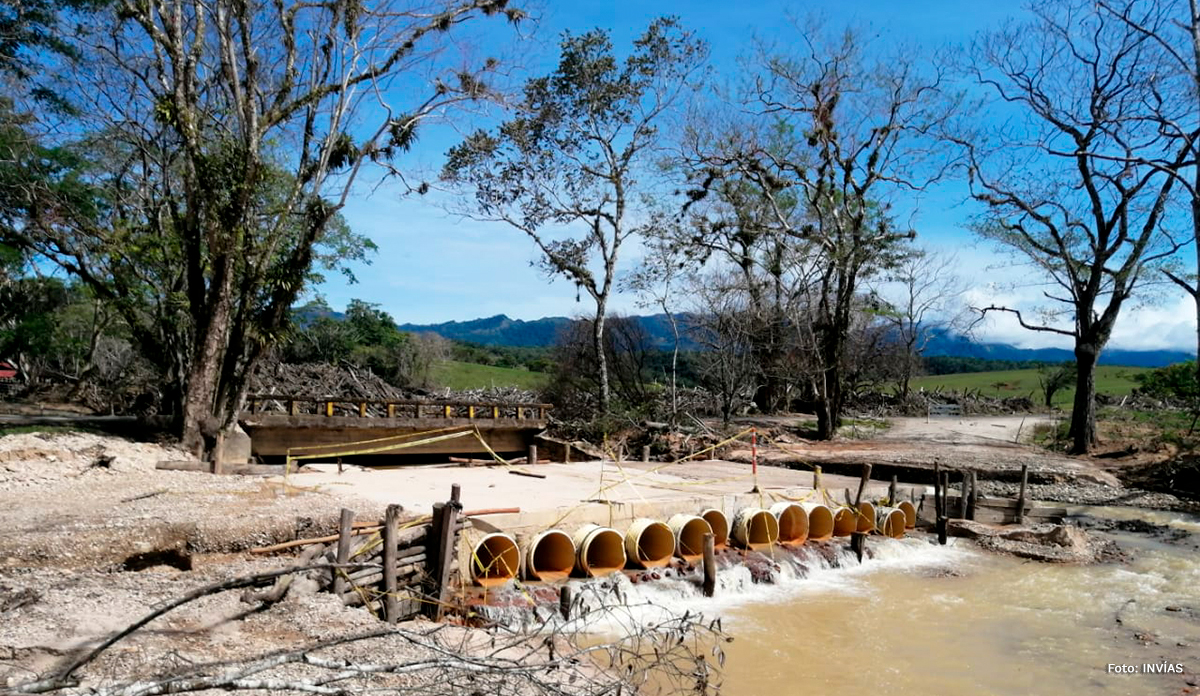 Fotografía del estado del sector Quebrada Las Delicias de la vía Florencia - Puerto Rico.