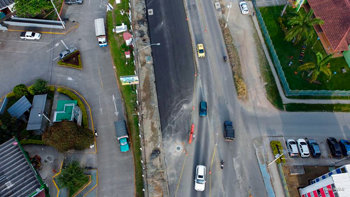 Fotografía estado de doble calzada en el departamento del Quindío.