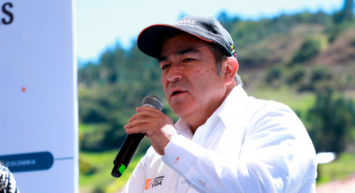 Fotografía del director General (e) del Invías, Mauricio Céspedes Solano.