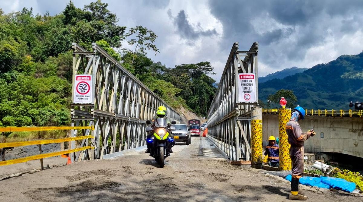 Fotografía del tránsito vehicular en el corredor vial Sogamoso - Aguazul.
