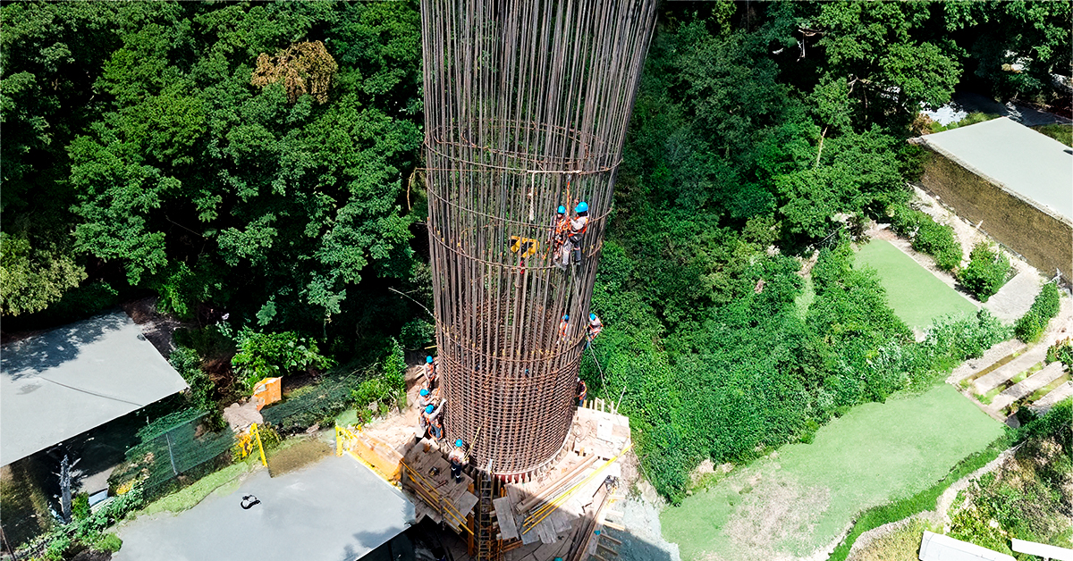 Fotografía de pila 2 del viaducto del km 58 que ya cuenta con 40% de avance para superar punto crítico en la vía entre Bogotá y Villavicencio.