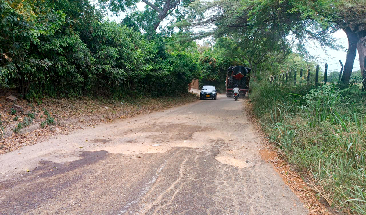 Fotografía de la vía antes de la intervención Agua de Dios – Sopapo - Ricaurte, en Cundinamarca.