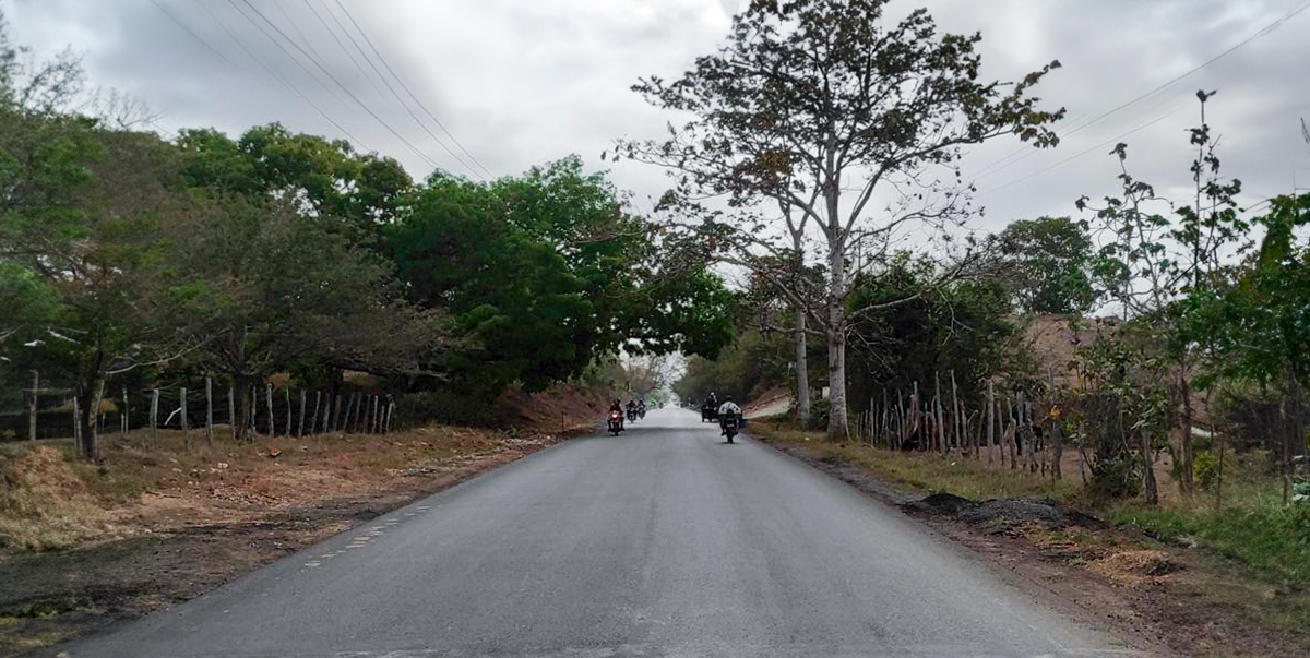 Fotografía de vía que hace parte de las obras del proyecto del Anillo de Macizo Colombiano avanzan en el departamento del Cauca.