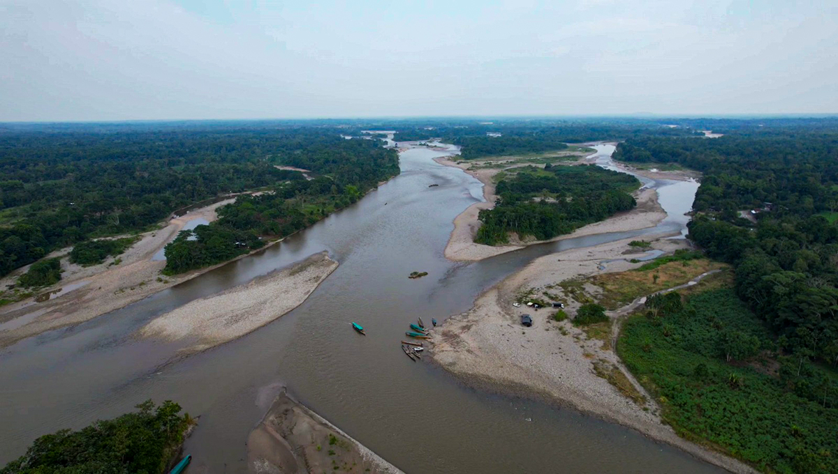 Fotografía aérea del río Caquetá.
